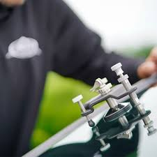 Mobile windshield chip repair in Stittsville